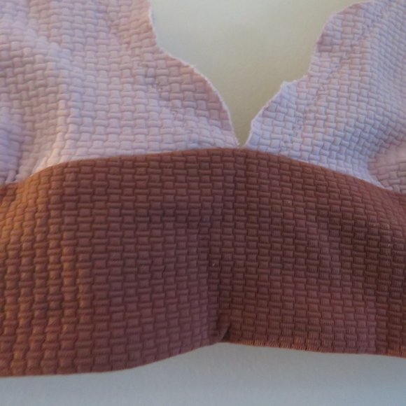 MARYSIA Santa Clara Scalloped Light Pink Textured Triangle Bikini Top - Size XS - Picture 6 of 15